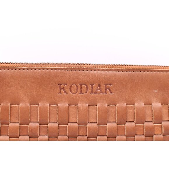 Kodiak Koyuk Woven Leather Wristlet Clutch Purse Zipper Closure Camel Brown - Picture 2 of 10